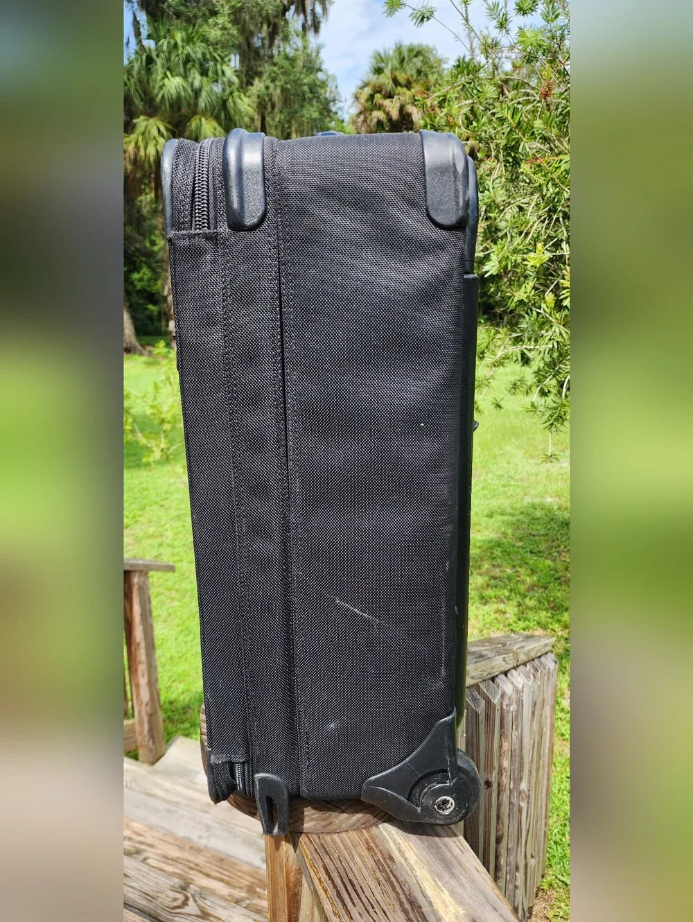 Briggs & Riley Black Rollaboard Carry-On – Slim Upright Travel Bag
